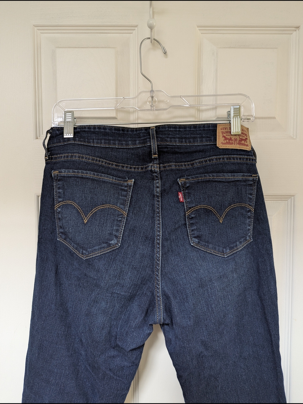 Levi's Women's Skinny Straight Leg Dark Blue Denim Jeans Size 30